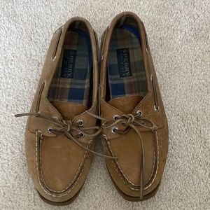 Sperry Topsiders